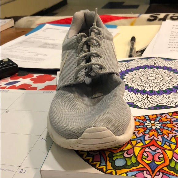 Kids Nike Roeshe - Picture 2 of 4